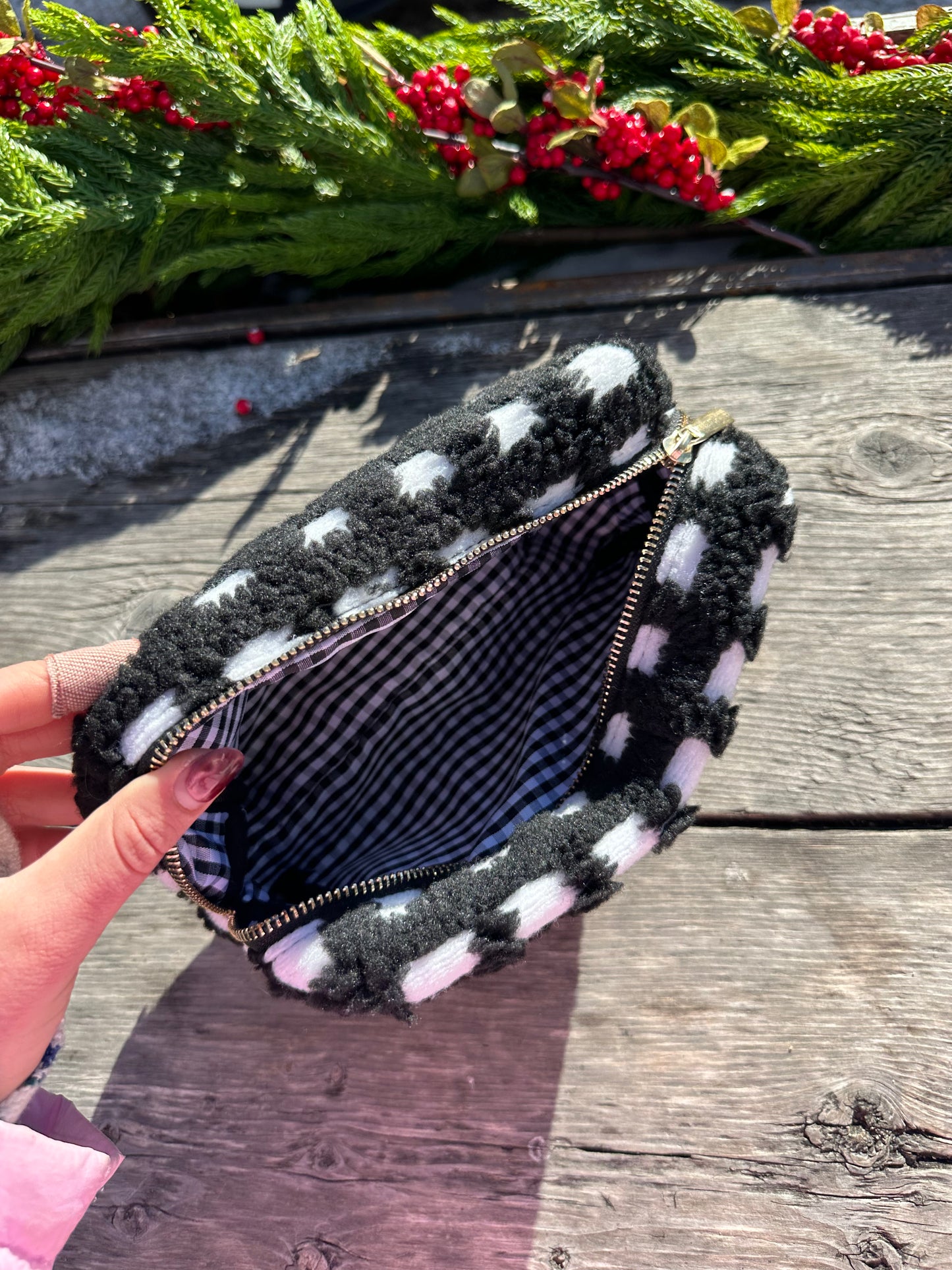 Carrie Sherpa Pouch | Black + White