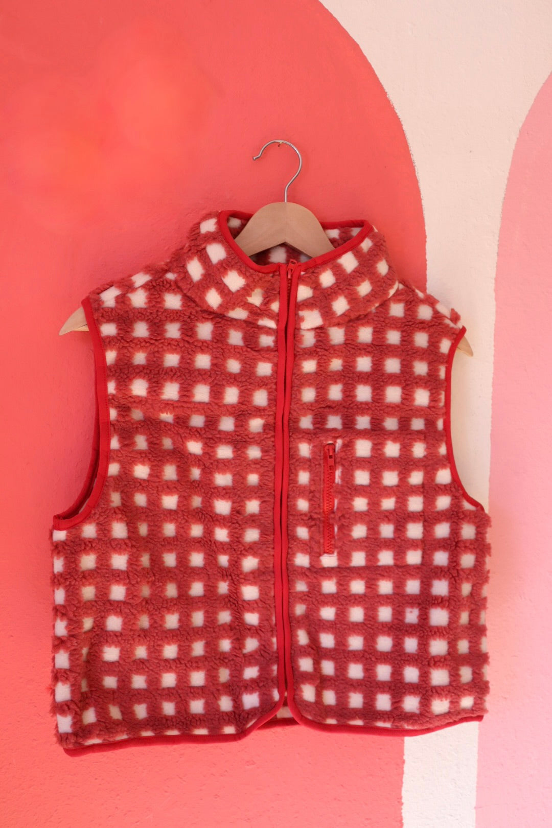 Montana Vest | Red Mix