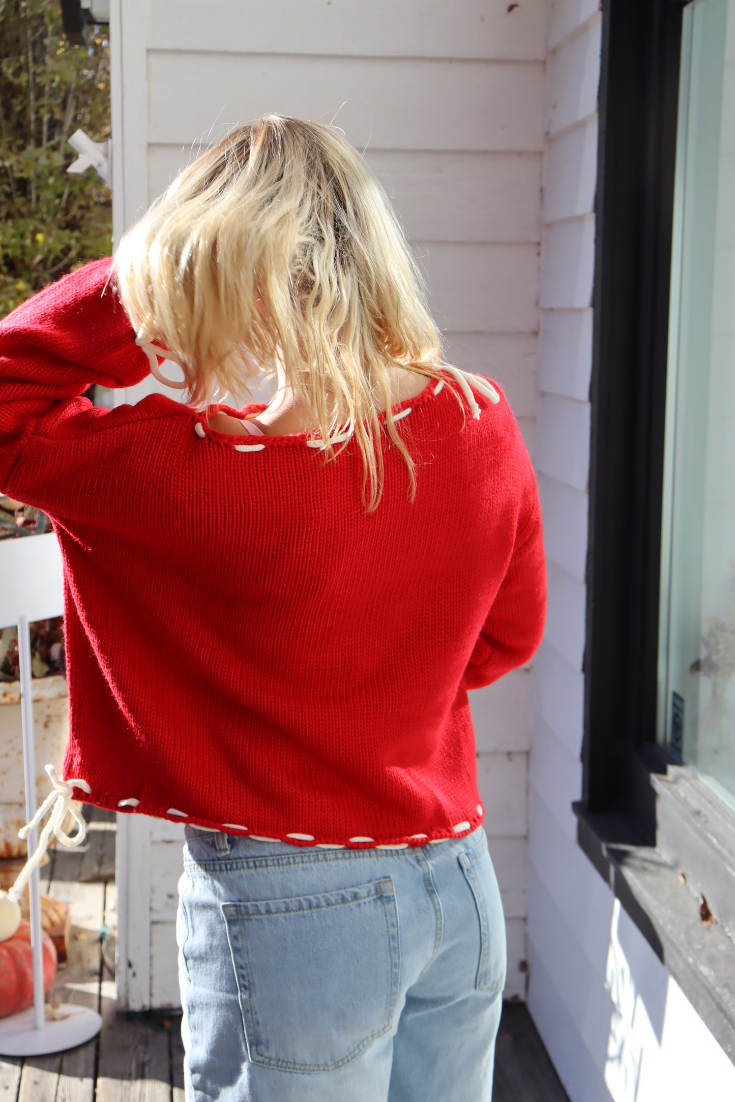 Willa Bow Sweater | Red