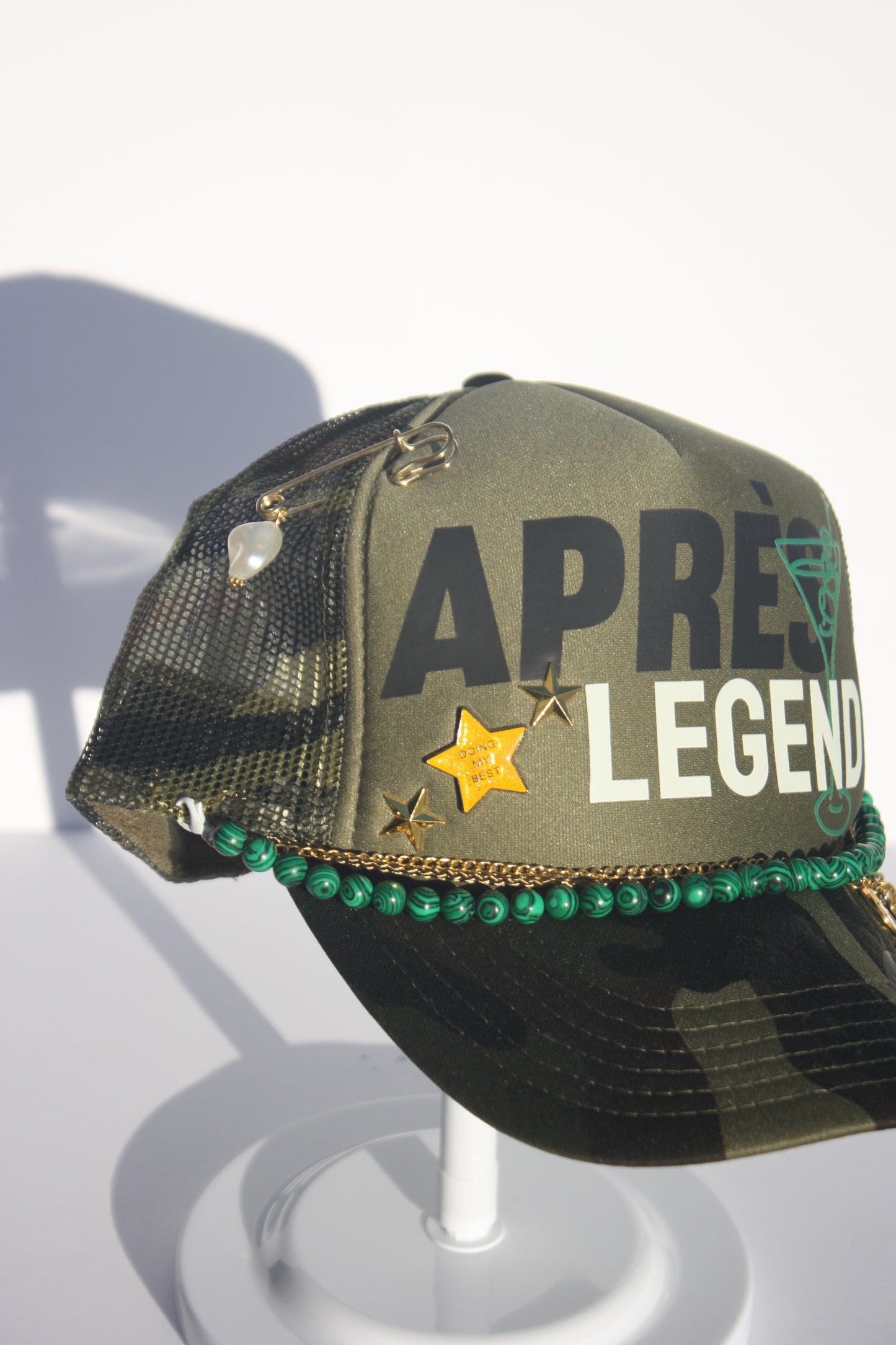 Aprés Legend Trucker Hat