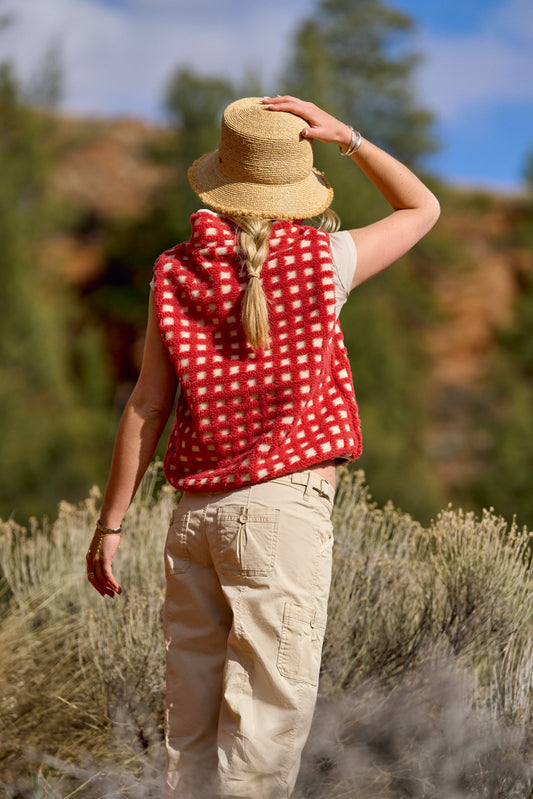 Montana Vest | Signature Red