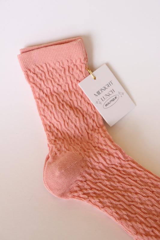 Amanda Texture Crew Socks | Pink